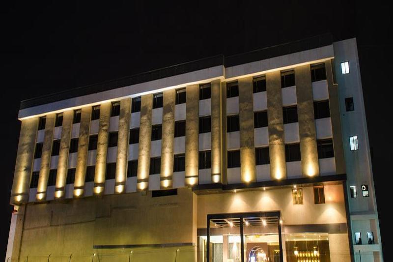 Hotel Siesta Hinjewadi Πούνε Εξωτερικό φωτογραφία