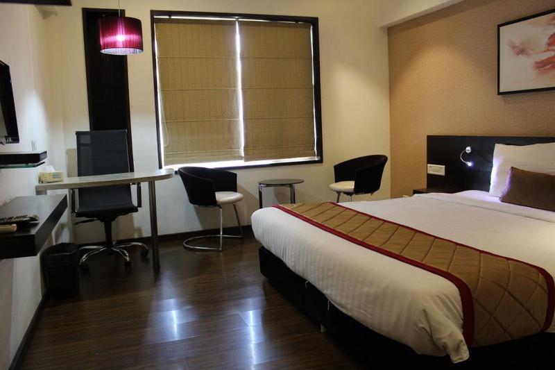 Hotel Siesta Hinjewadi Πούνε Εξωτερικό φωτογραφία